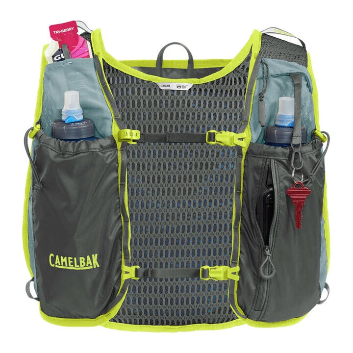 CamelBak Women's 1.5 Liter Circuit Vest - Image 4